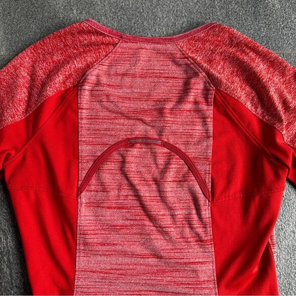 Athleta Running Wild Mix Crew Long Sleeve Scoop-neck Top Thumbholes XS - Picture 10 of 15